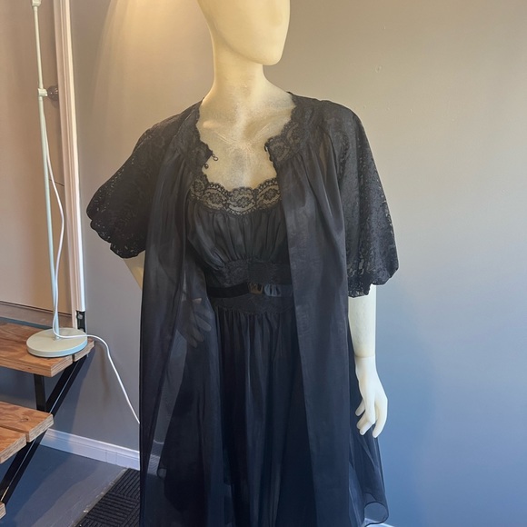 Vintage 1950’s Vanity Fair Lingerie Dress & Robe set - Picture 7 of 8